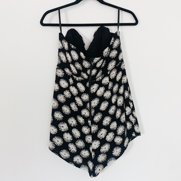 Stone Cold Fox Sagittarius Romper - Picture 4 of 5